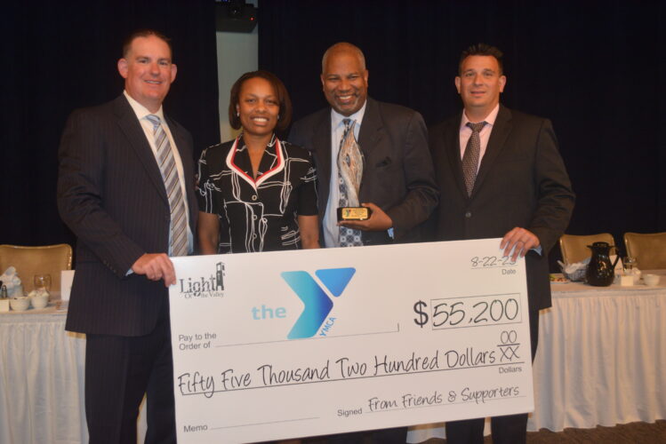 Cummings honored at Light of the Valley luncheon | News, Sports, Jobs - Vimarsana News